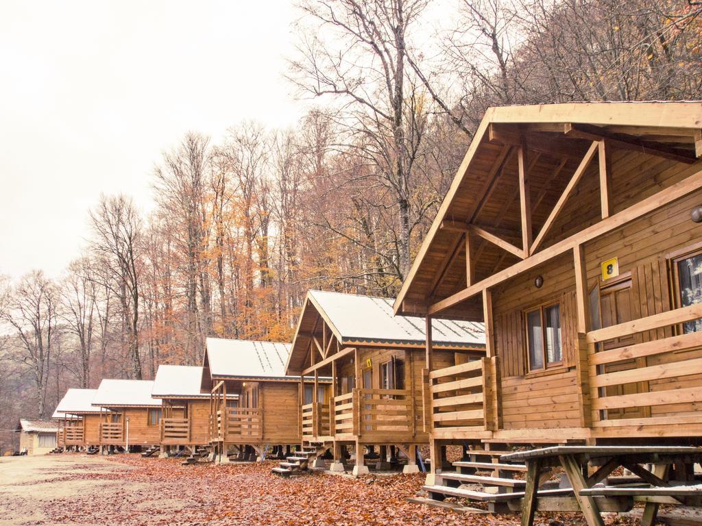 Gasthaus Habitat Mesire Mengen Exterior foto