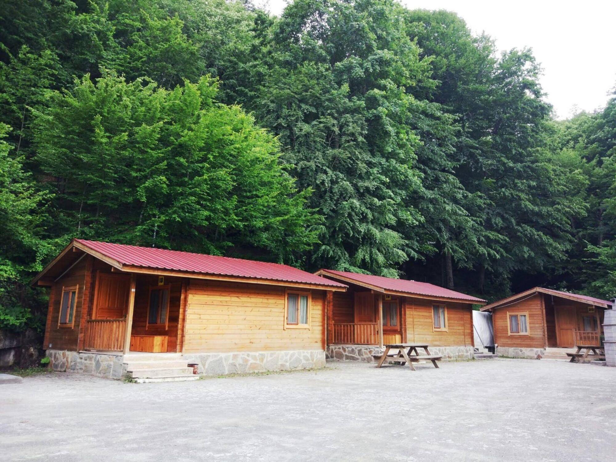Gasthaus Habitat Mesire Mengen Exterior foto
